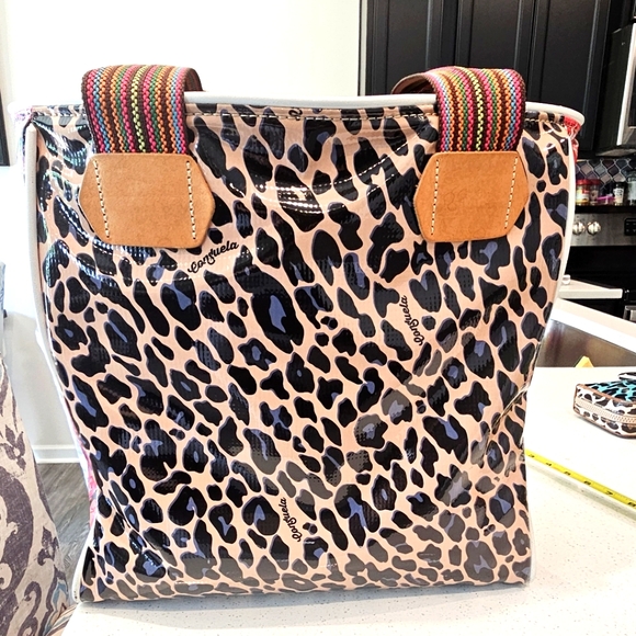 Consuela tote - Picture 1 of 15